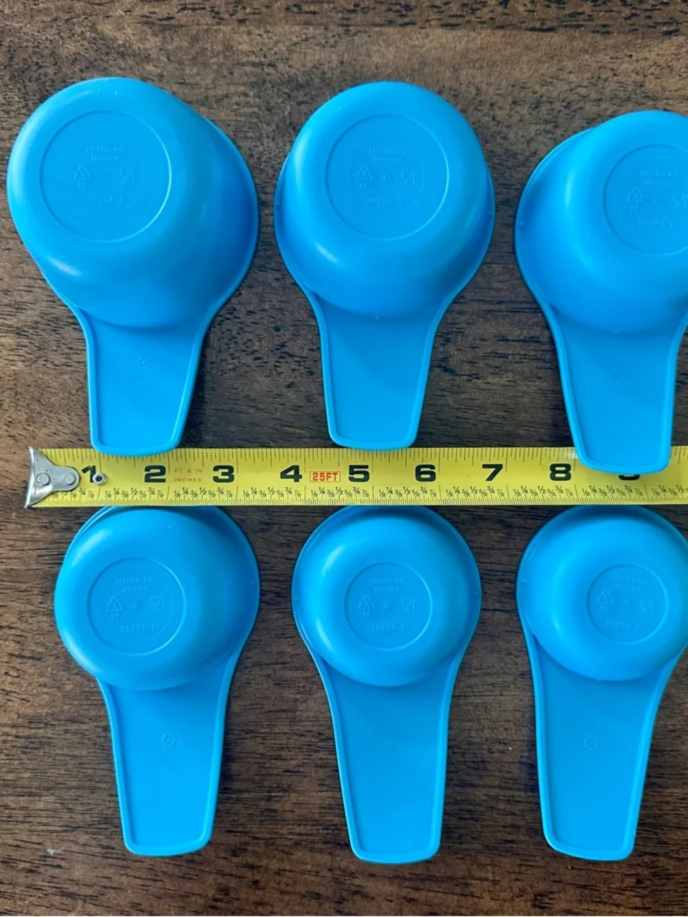 Tupperware Storage Container + Nesting/Stacking Measuring Cups & Spoons (Blue) - Picture 3 of 9